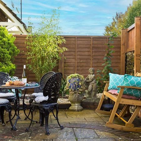 April Cottage Stow-on-the-Wold Extérieur photo